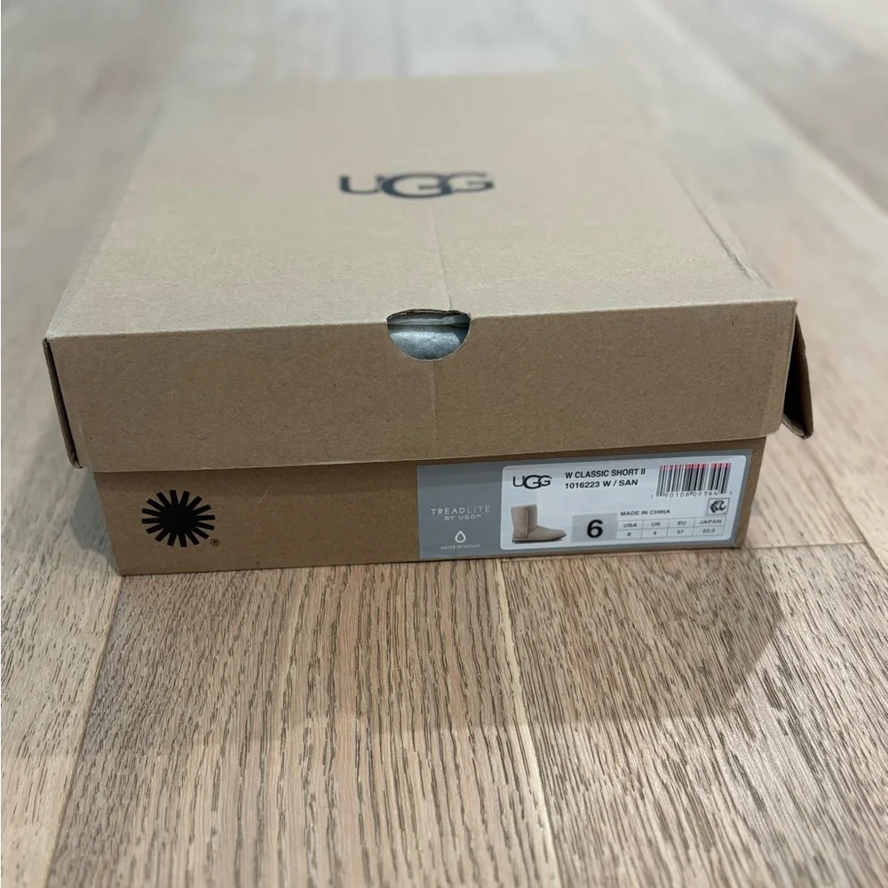 Cozy Tan Shearling-Lined Women's Boots - Picture 5 of 6